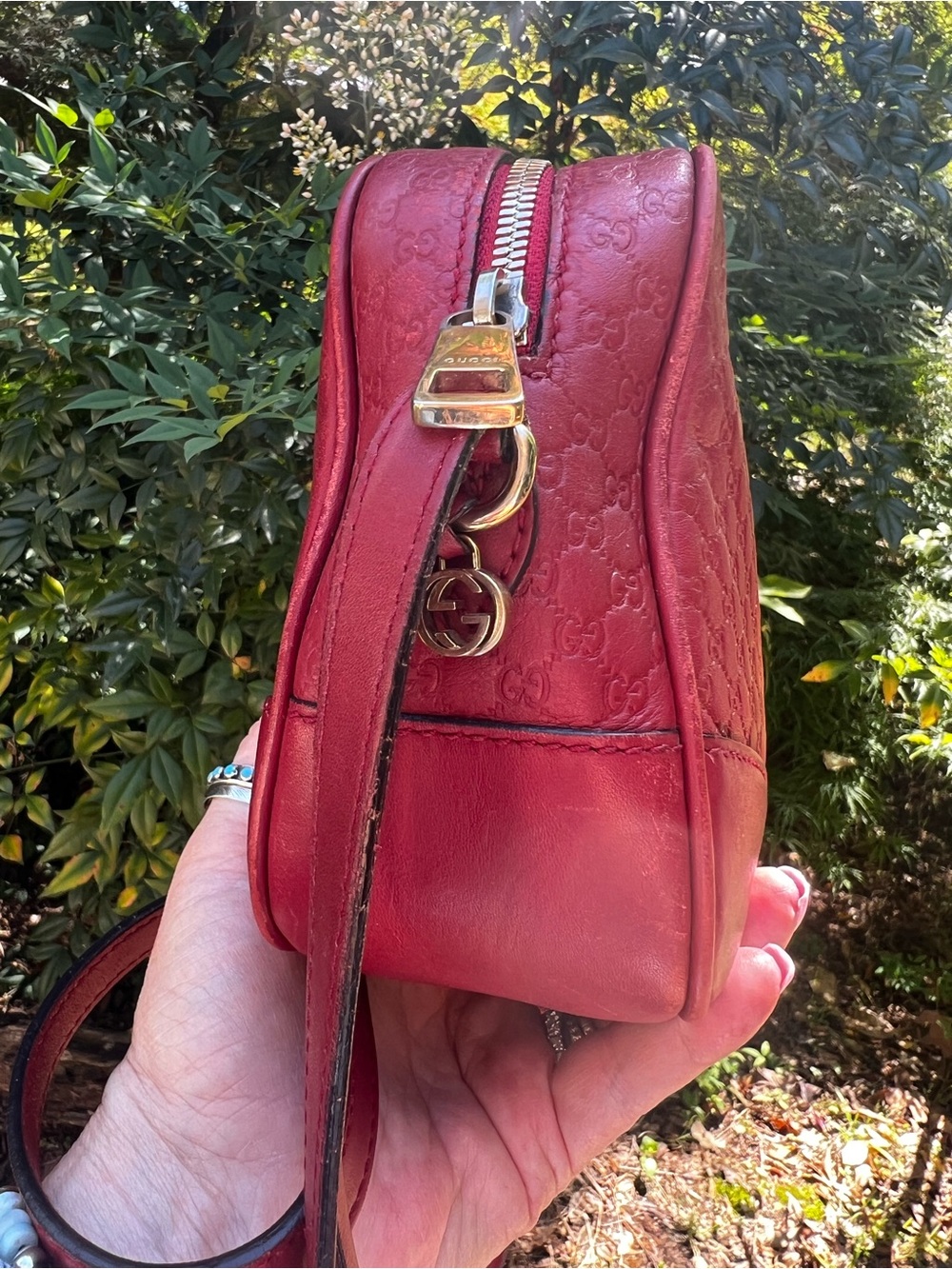 GUCCI Red Leather Microguccissima Bree Crossbody Bag - Picture 6 of 17